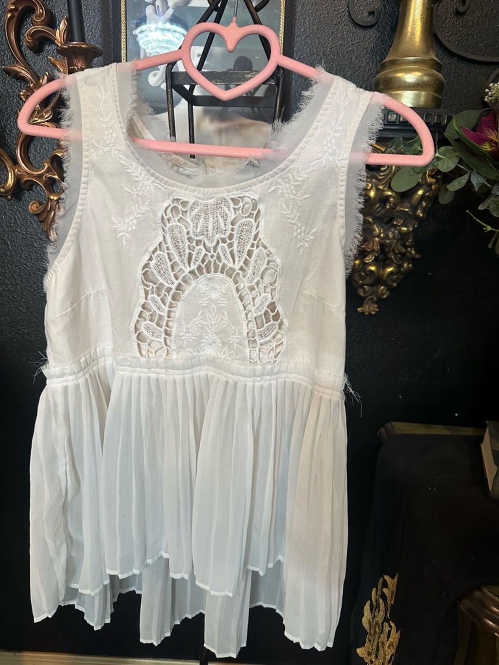 American Eagle Outfitters White Lace Peplum Tank